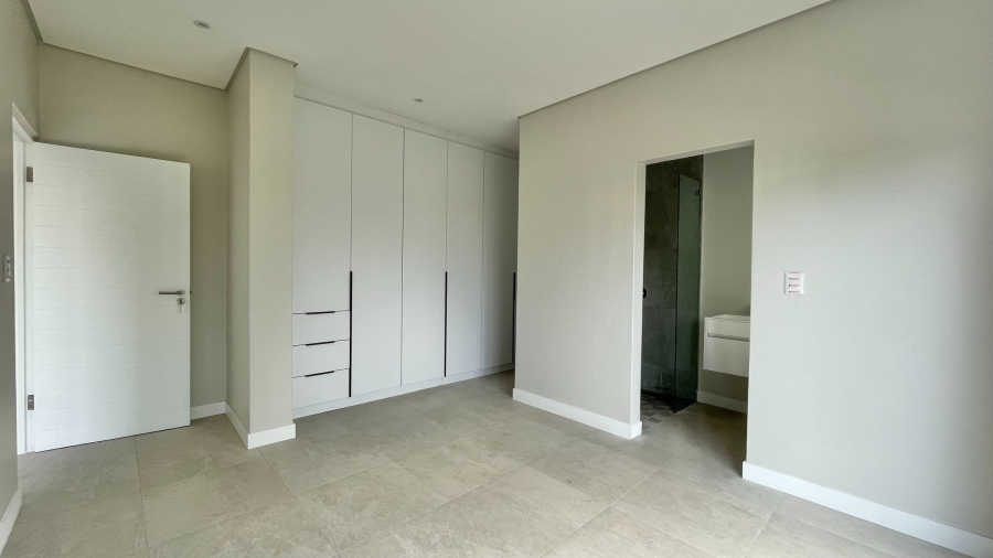 To Let 4 Bedroom Property for Rent in Croydon Gardens Estate Western Cape